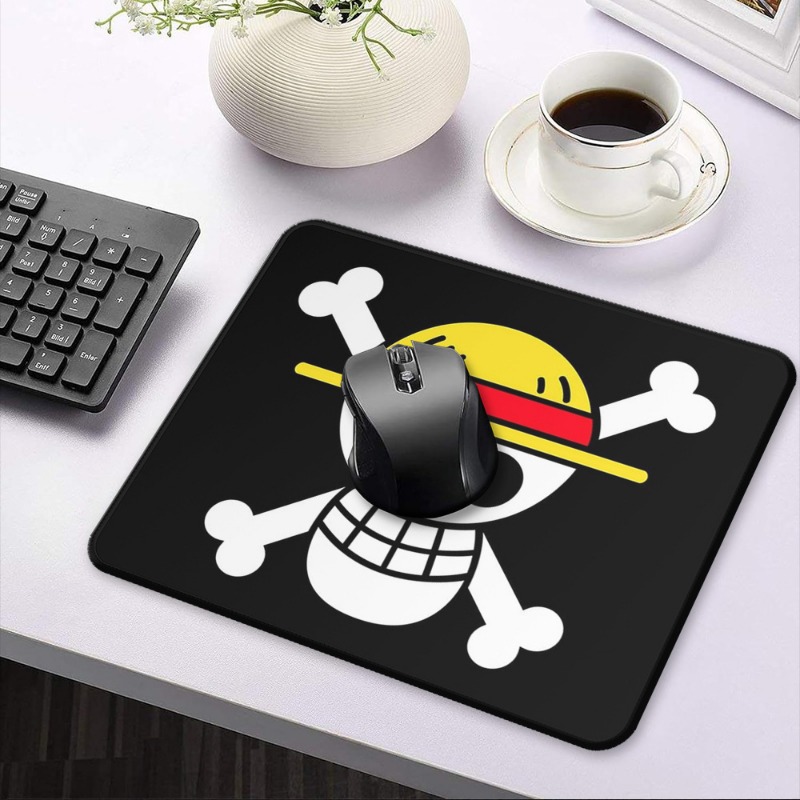 لوحة ماوس كرتونية بتصميم ون بي - مراجعة Gaming Accessories Kawaii وسعره